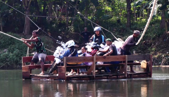 Perahu Penyebrangan Sindang-Banjaran